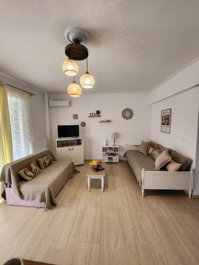 Queen Aspri Apartment 3' Min To The Beach! Antikyra Buitenkant foto