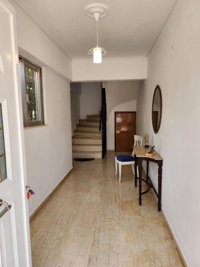 Queen Aspri Apartment 3' Min To The Beach! Antikyra Buitenkant foto