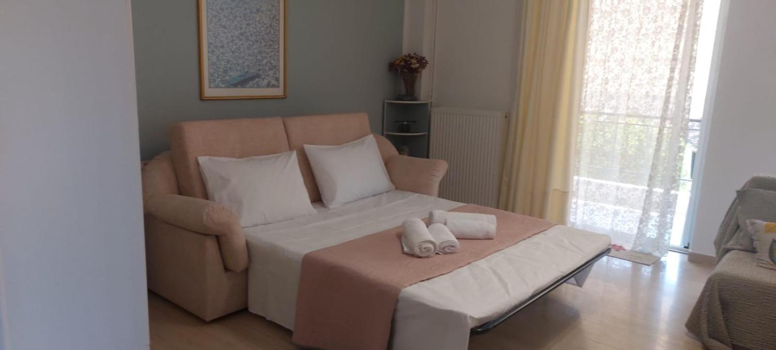 Queen Aspri Apartment 3' Min To The Beach! Antikyra Buitenkant foto