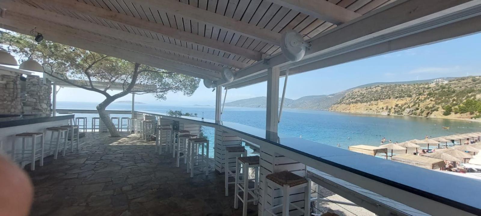 Queen Aspri Apartment 3' Min To The Beach! Antikyra Buitenkant foto